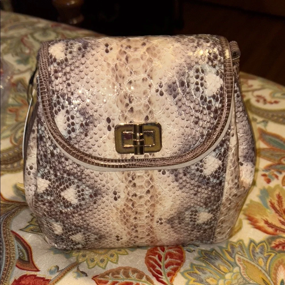 Brahmin Margo Eirwen Leather Crossbody NWT - Picture 2 of 9